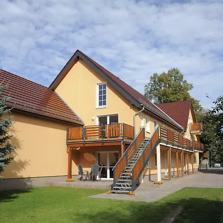 Beim Kahnfaehrmann Апартаменты Шлепциг